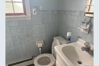 391 Ferris Road, Seaford, NY 11783 - Photo 5