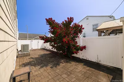 39 Vinton Street, Long Beach, NY 11561 - Photo 17