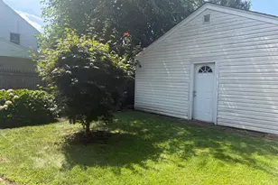 1112 McKenna Pl, Uniondale, NY 11553 - Photo 13