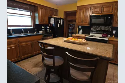 33 Elmwood Avenue, Selden, NY 11784 - Photo 19