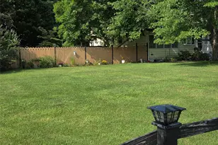 33 Elmwood Ave, Selden, NY 11784 - Photo 5