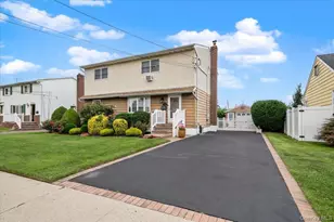 210 N 5th St, Bethpage, NY 11714 - Photo 25
