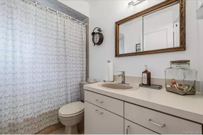210 N 5th Street, Bethpage, NY 11714 - Photo 21