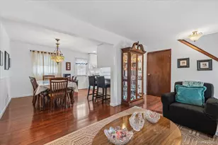 210 N 5th St, Bethpage, NY 11714 - Photo 9