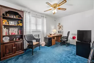 210 N 5th St, Bethpage, NY 11714 - Photo 15