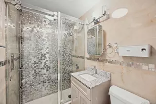350 S 4th St, Brooklyn, NY 11211 - Photo 7