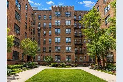 4220 Kissena Boulevard #ES (5th Floor) Building 4, Flushing, NY 11355 - Photo 3