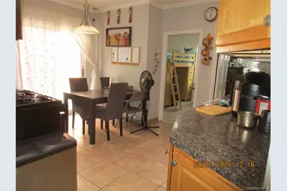 67-43 79th Street, Middle Village, NY 11379 - Photo 9