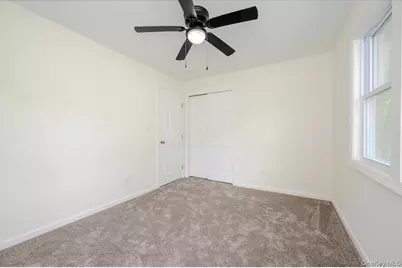 17 Lake Prom, Ronkonkoma, NY 11779 - Photo 17