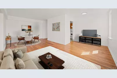 67-07 Yellowstone Boulevard #6F, Forest Hills, NY 11375 - Photo 3