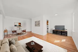 67-07 Yellowstone Blvd, Forest Hills, NY 11375 - Photo 3