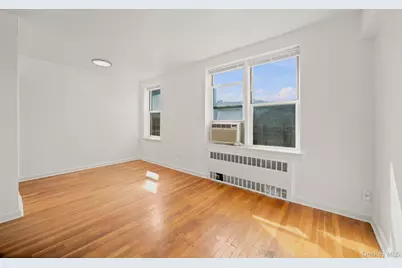 67-07 Yellowstone Boulevard #6F, Forest Hills, NY 11375 - Photo 13