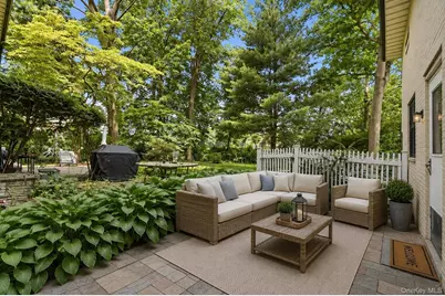 5 Whitehall Road #1L, Eastchester, NY 10709 - Photo 13