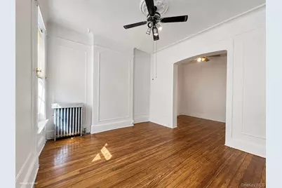 32-17 46 Street, Astoria, NY 11103 - Photo 21