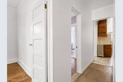 32-17 46 Street, Astoria, NY 11103 - Photo 29