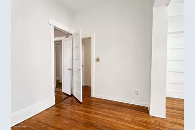 32-17 46 Street, Astoria, NY 11103 - Photo 23