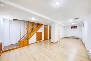 24-44 Ericsson St, East Elmhurst, NY 11369 - Photo 27
