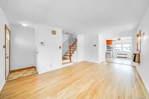 24-44 Ericsson St, East Elmhurst, NY 11369 - Photo 9