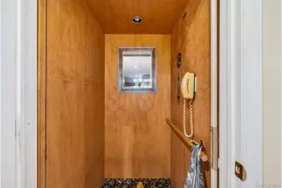 110 Joseph Lane, Dix Hills, NY 11746 - Photo 9