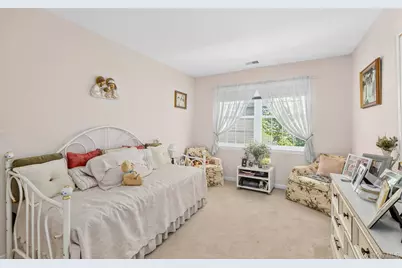 110 Joseph Lane, Dix Hills, NY 11746 - Photo 17