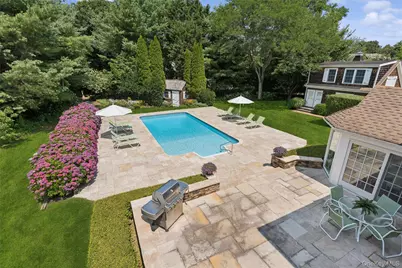 245 Meadows W, Bridgehampton, NY 11932 - Photo 5
