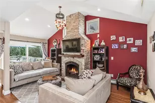 1761 Harold Ave, Wantagh, NY 11793 - Photo 5