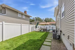 1761 Harold Ave, Wantagh, NY 11793 - Photo 41