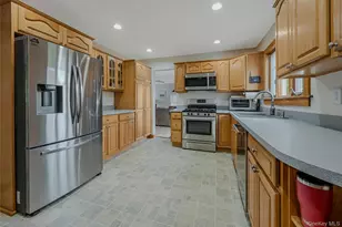 130 Tasker Ln, Greenport, NY 11944 - Photo 7