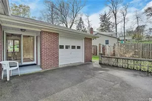 17 Brookside Ave, Airmont, NY 10901 - Photo 19