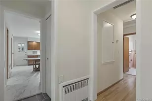 17 Brookside Ave, Airmont, NY 10901 - Photo 11