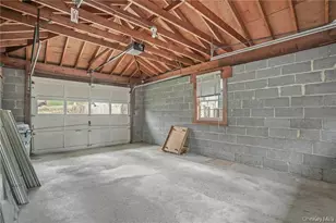17 Brookside Ave, Airmont, NY 10901 - Photo 13