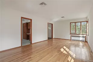 17 Brookside Ave, Airmont, NY 10901 - Photo 3