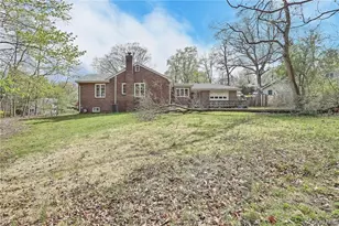 17 Brookside Ave, Airmont, NY 10901 - Photo 21