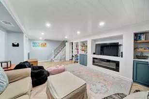 404 Little Whaleneck Rd, Merrick, NY 11566 - Photo 33