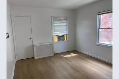 25119 86th Avenue, Bellerose, NY 11426 - Photo 5
