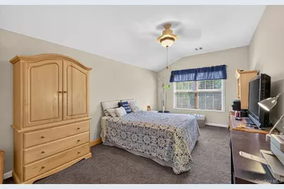 45 Tiffany Way, Nesconset, NY 11767 - Photo 21