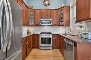 45 Tiffany Way, Nesconset, NY 11767 - Photo 9