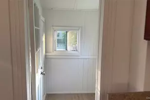 20 Benton Ave, Middletown, NY 10940 - Photo 7