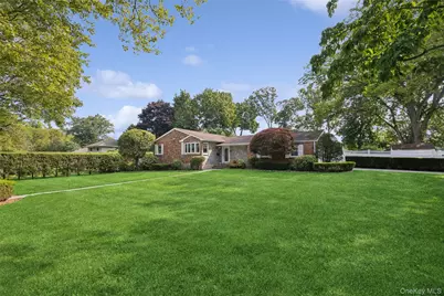 35 Cherrywood Drive, East Northport, NY 11731 - Photo 3