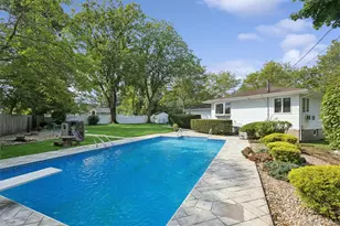 35 Cherrywood Dr, East Northport, NY 11731 - Photo 25