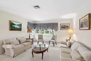 35 Cherrywood Dr, East Northport, NY 11731 - Photo 11