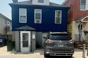 42 W 14th Rd, Broad Channel, NY 11693 - Photo 1