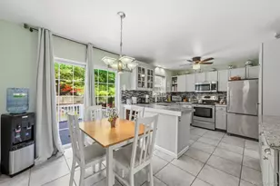 7 Pearlbush Ln, Poughkeepsie, NY 12603 - Photo 17