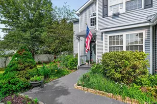 7 Pearlbush Ln, Poughkeepsie, NY 12603 - Photo 5
