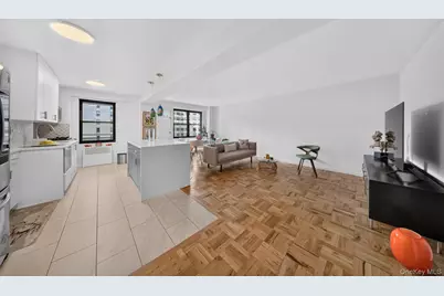 123-40 83 Ave #9J, Kew Gardens, NY 11415 - Photo 7