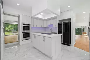 12 Lost Meadow, Port Jefferson, NY 11777 - Photo 13
