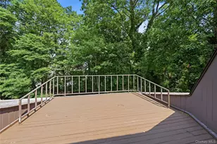 12 Lost Meadow, Port Jefferson, NY 11777 - Photo 23