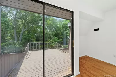 12 Lost Meadow, Port Jefferson, NY 11777 - Photo 29