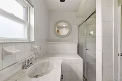 1315 Scimitar Avenue, Elmont, NY 11003 - Photo 11