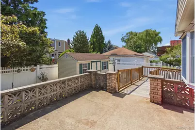 1315 Scimitar Avenue, Elmont, NY 11003 - Photo 19